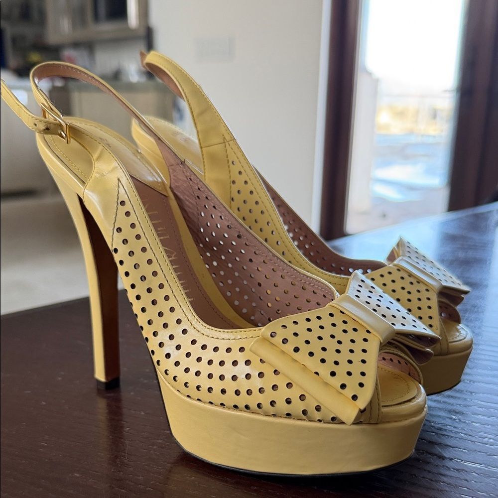Palter Deliso pale Yellow Perforated retro vintage pinup Bow Heels 37